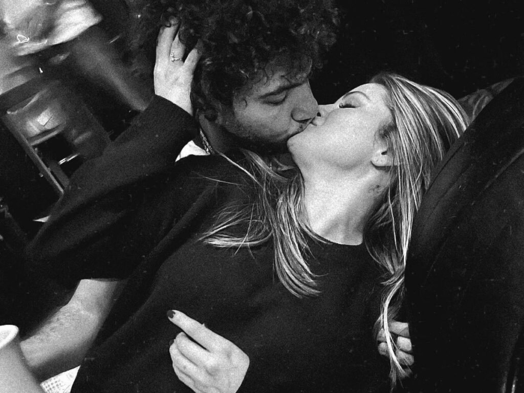 Selena Gomez and Benny Blanco: Love is in the New York Air!